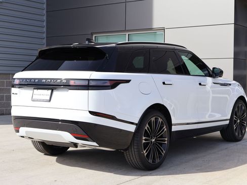 New 2026 Land Rover Range Rover Velar Dynamic SE image 5