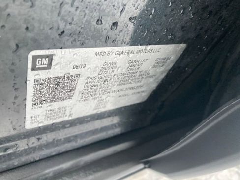 Used 2019 Chevrolet Traverse LT image 34