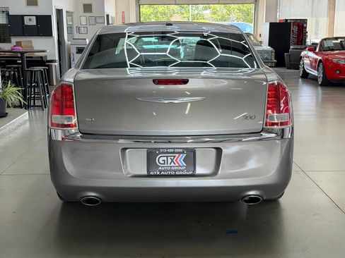 Used 2014 Chrysler 300 AWD w/ Driver Convenience Group image 3