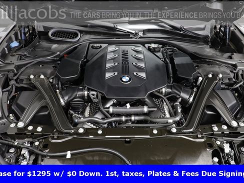 Certified 2025 BMW 760i xDrive w/ Executive Package image 26