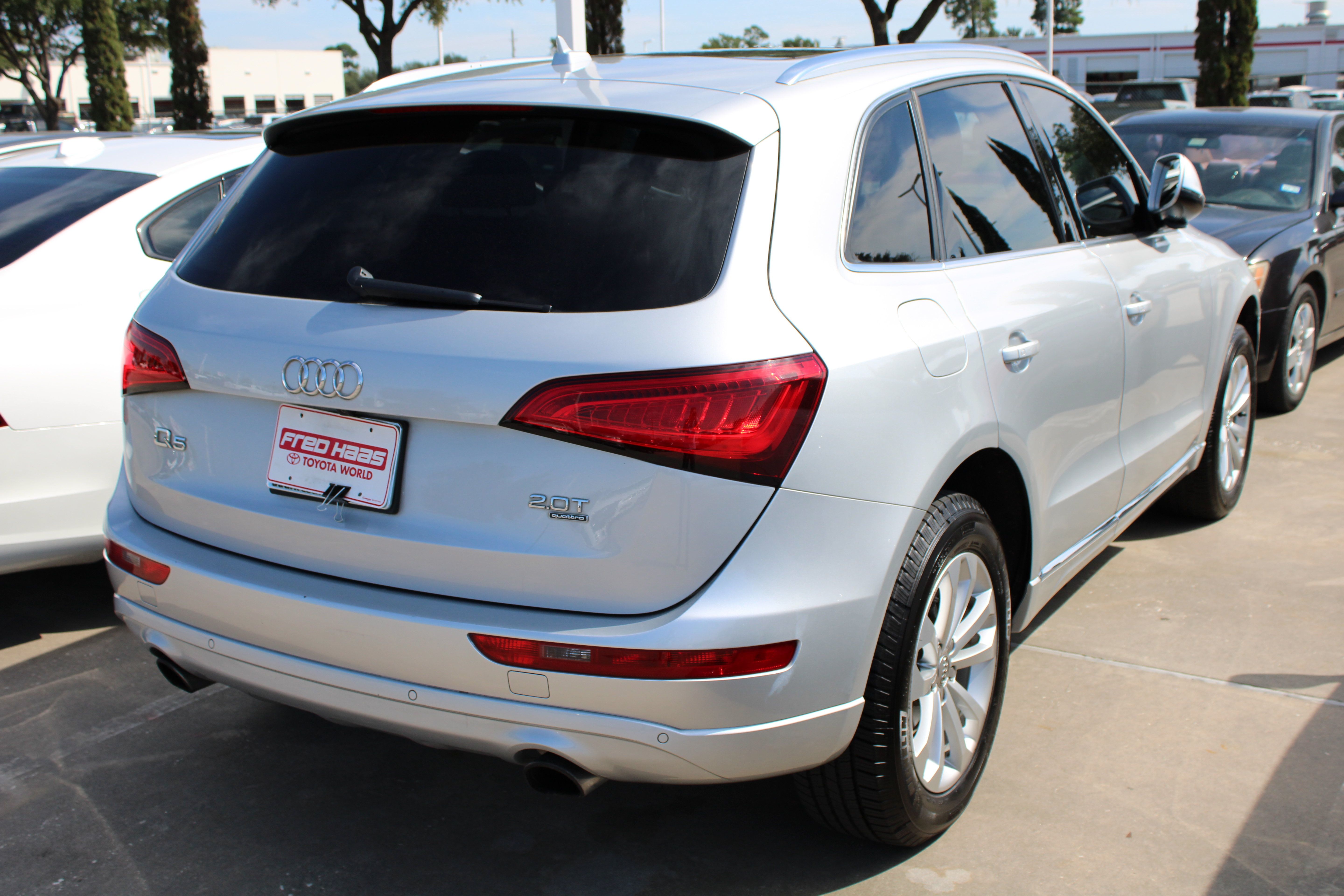 Used 2014 Audi Q5 2.0T Premium Plus w/ Premium Plus Package AWD/4WD image 9