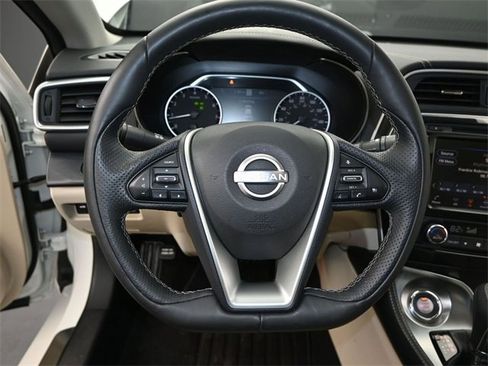 Used 2023 Nissan Maxima Platinum w/ Sport Mat Group image 5