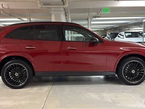 Certified 2026 Mercedes-Benz GLC 300 4MATIC image 39