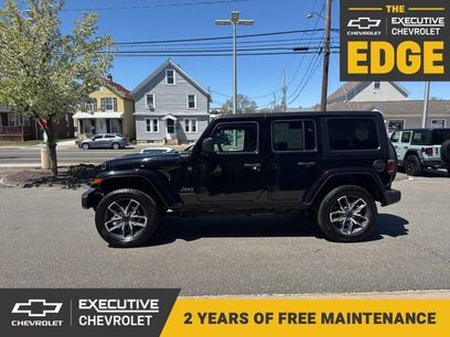 Used 2024 Jeep Wrangler Unlimited w/ Convenience Group