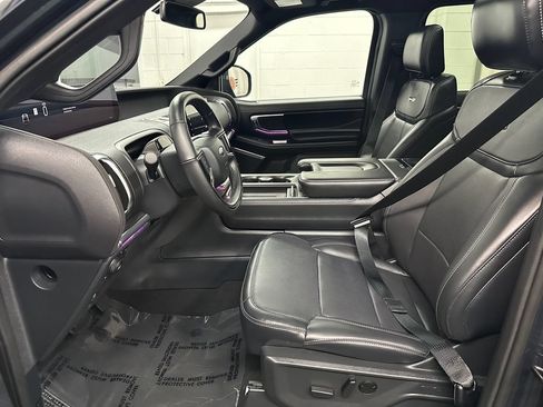 Used 2025 Ford Expedition Max Platinum w/ Stealth Performance Package AWD/4WD image 18