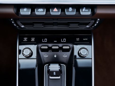 Used 2021 Porsche 911 Turbo S image 54