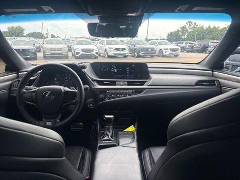 Used 2019 Lexus ES 350 F Sport w/ Accessory Package 2 FWD image 40