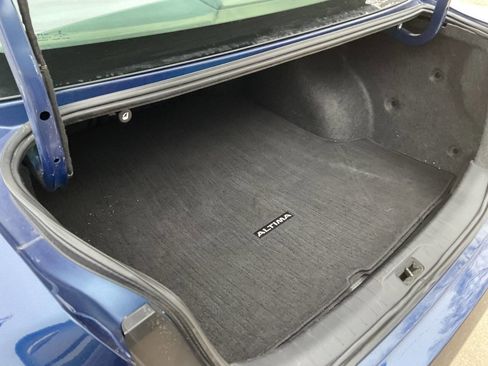 Used 2020 Nissan Altima 2.5 S image 11