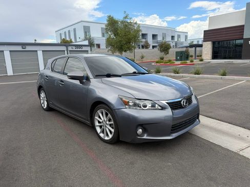 Used 2012 Lexus CT 200h Premium w/ Premium Audio Pkg FWD image 6