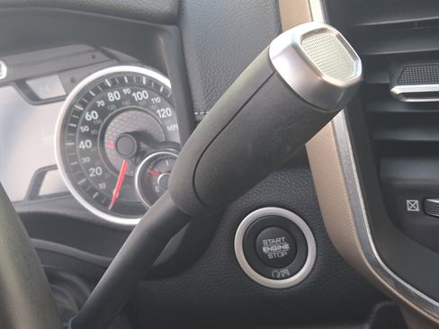 Used 2021 RAM 2500 Laramie image 25