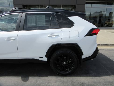 Used 2023 Toyota RAV4 XSE image 4