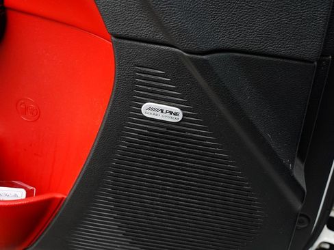 Used 2018 Dodge Challenger R/T Scat Pack image 30