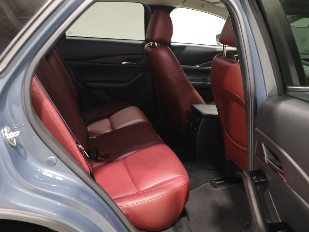 Used 2025 MAZDA CX-30 AWD 2.5 S w/ Preferred Package image 19