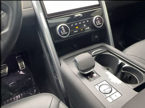 Used 2023 Land Rover Discovery HSE R-Dynamic image 40