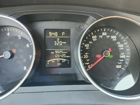 Used 2015 Volkswagen Jetta SE FWD image 22