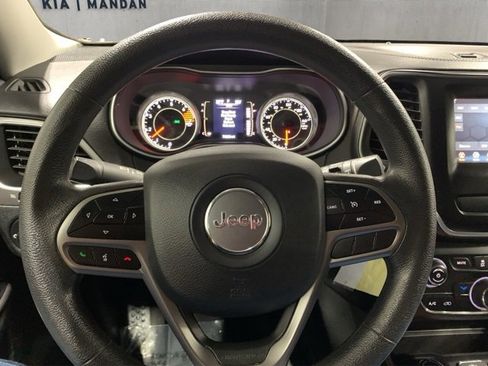 Used 2019 Jeep Cherokee Latitude w/ Popular Appearance Group image 13