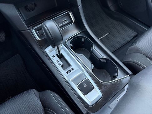 Used 2024 Subaru Ascent Premium w/ Convenience Package image 43