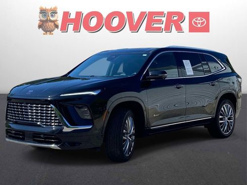 Used 2025 Buick Enclave Avenir w/ Super Cruise Package FWD image 6