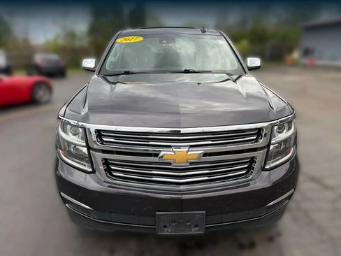 Used 2017 Chevrolet Suburban Premier AWD/4WD image 2