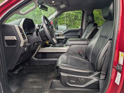 Used 2017 Ford F250 Lariat w/ Lariat Value Package AWD/4WD image 11
