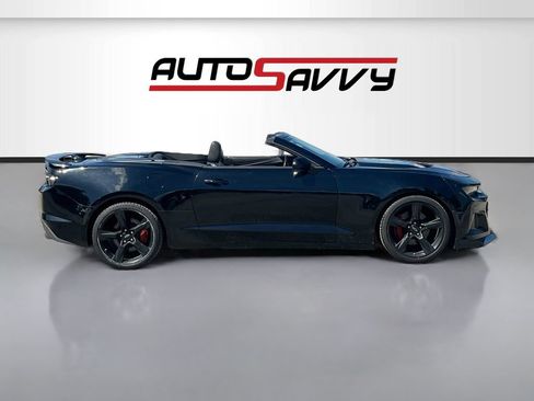 Used 2020 Chevrolet Camaro SS RWD image 8
