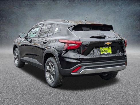 New 2026 Chevrolet Trax LT image 6