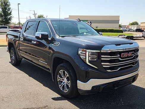 Used 2025 GMC Sierra 1500 SLT RWD image 6