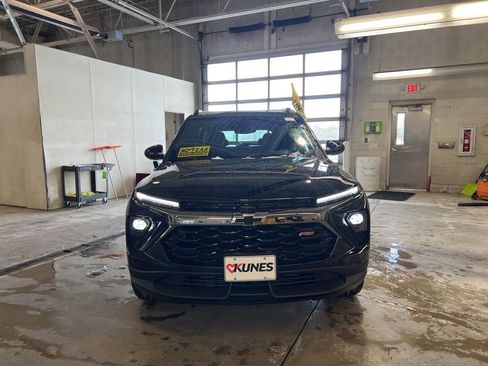 New 2026 Chevrolet TrailBlazer RS w/ Convenience Package image 2