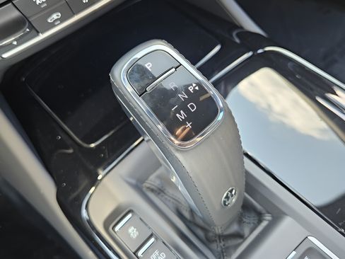 Used 2024 Maserati Levante Modena Ultima AWD/4WD image 25
