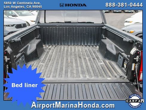 Used 2017 Toyota Tacoma TRD Off-Road image 10