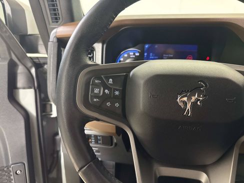 Used 2024 Ford Bronco Outer Banks AWD/4WD image 29