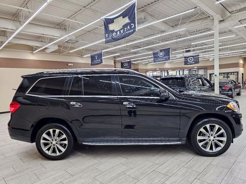 Used 2015 Mercedes-Benz GL 450 4MATIC w/ Appearance Package image 6