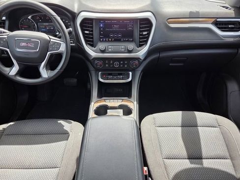 Used 2022 GMC Acadia SLE w/ Driver Convenience Package image 8