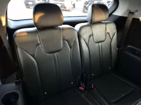 Used 2025 Kia Sorento S w/ Panoramic Sunroof Package FWD image 21