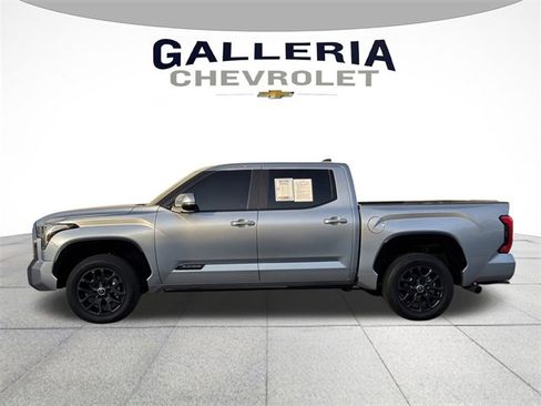 Used 2024 Toyota Tundra Platinum image 4