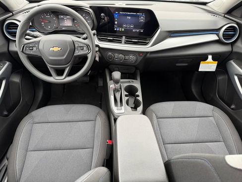 New 2026 Chevrolet Trax LS w/ Driver Confidence Package FWD image 10