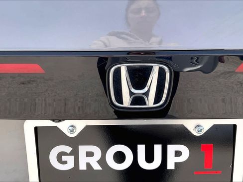 Used 2025 Honda Accord SE image 10