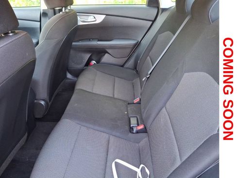 Used 2023 Kia Forte LXS FWD image 8