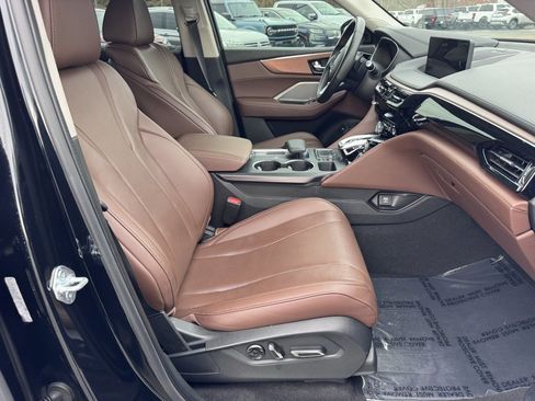 Used 2024 Acura MDX FWD w/ Technology Package image 24