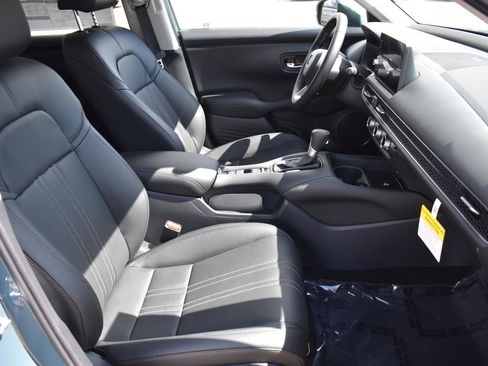 New 2026 Honda HR-V EX-L image 14