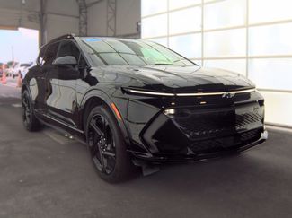 Used 2025 Chevrolet Equinox EV RS FWD video 2