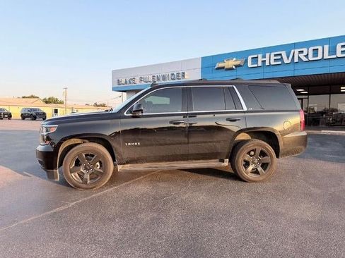 Used 2018 Chevrolet Tahoe LT RWD image 2