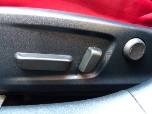 Used 2019 Lexus IS 350 AWD image 22