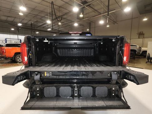 Certified 2021 GMC Sierra 3500 Denali w/ Denali Ultimate Package image 25