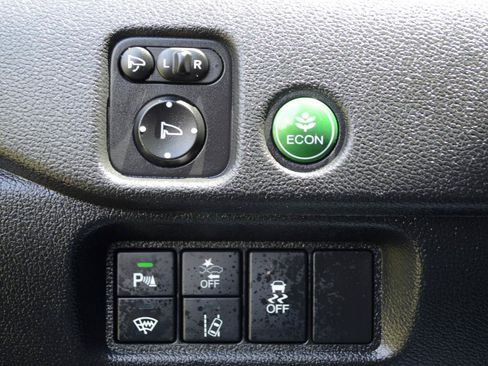 Used 2025 Honda Passport Black Edition image 37