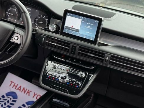 Used 2022 Lincoln Corsair AWD w/ Equipment Group 101A image 27