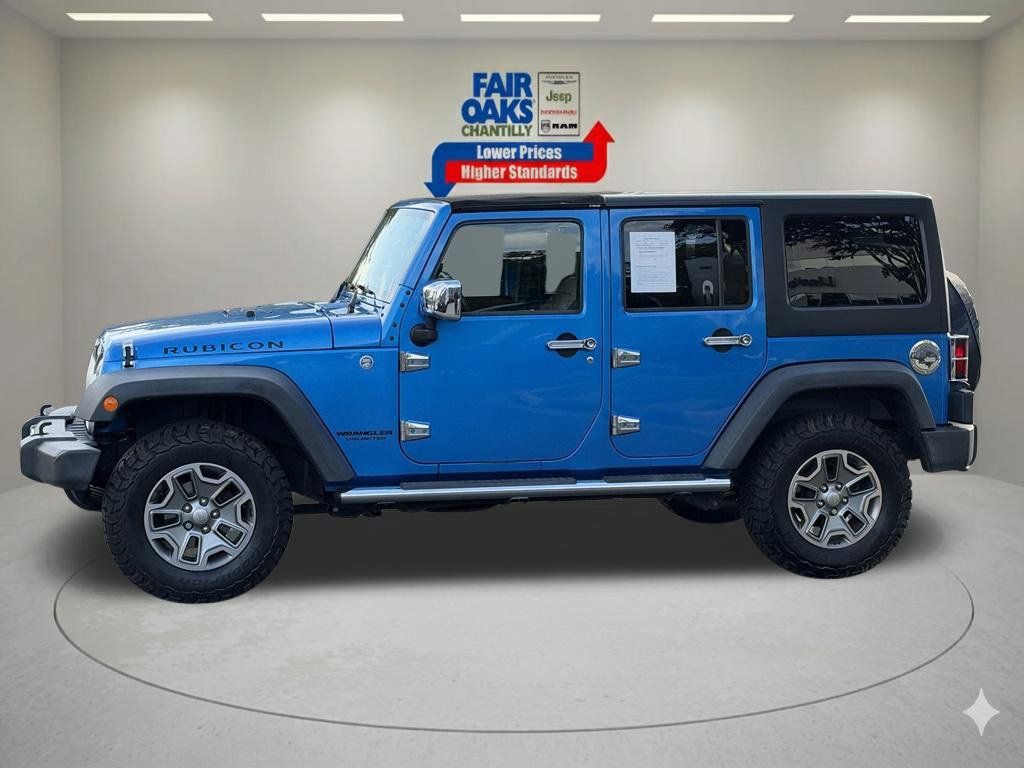Used 2015 Jeep Wrangler Unlimited Rubicon w/ Connectivity Group AWD/4WD image 11