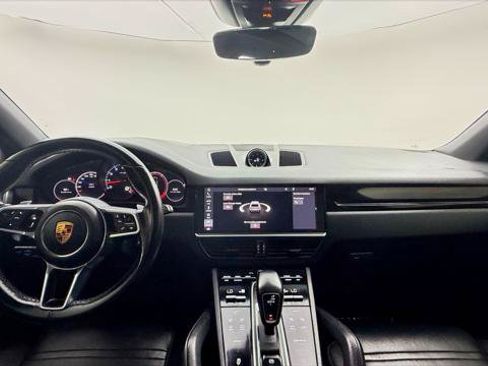 Used 2019 Porsche Cayenne AWD/4WD image 26