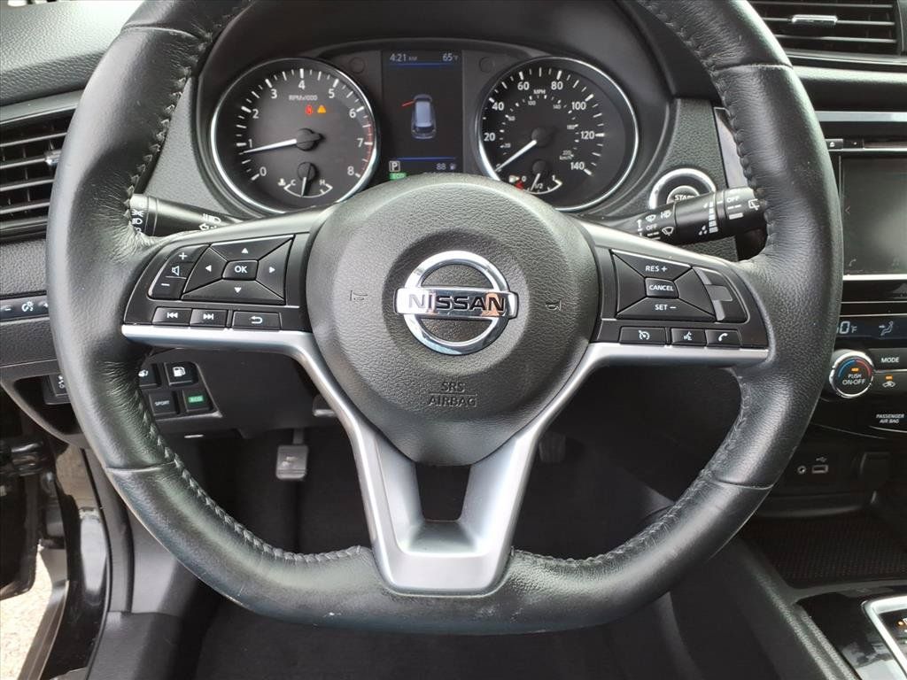 Used 2018 Nissan Rogue SV FWD image 23