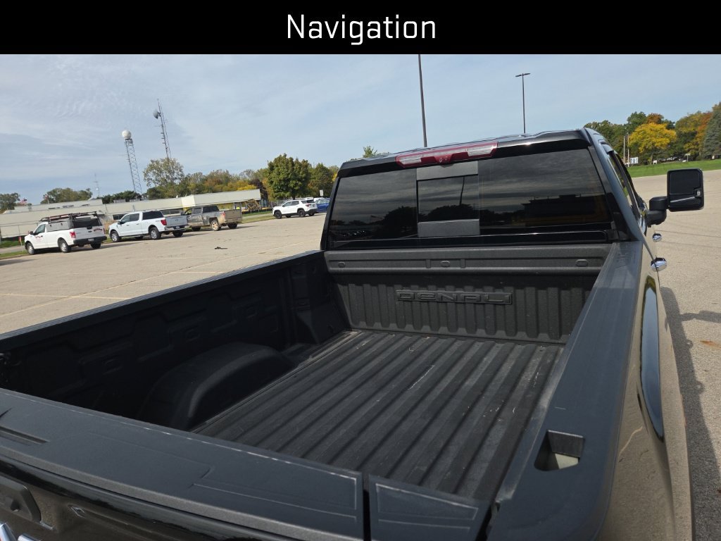 Used 2023 GMC Sierra 3500 Denali w/ Denali Ultimate Package AWD/4WD image 9